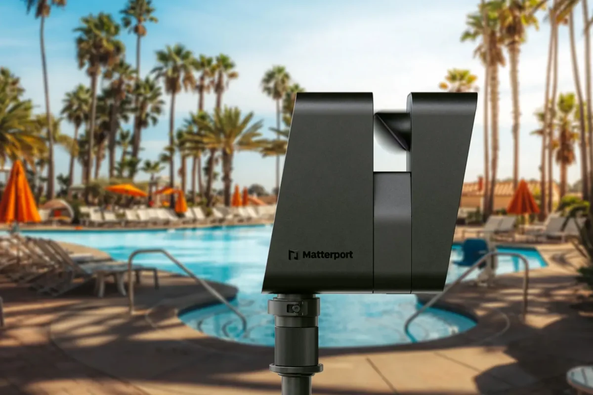 Matterport Pro3 LiDAR Camera stand right view